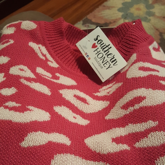 Womens sweater - Picture 2 of 4